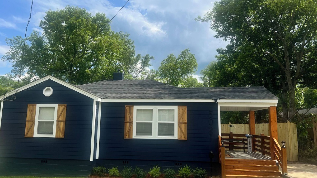 Crestline Heights House | Maci's Corner