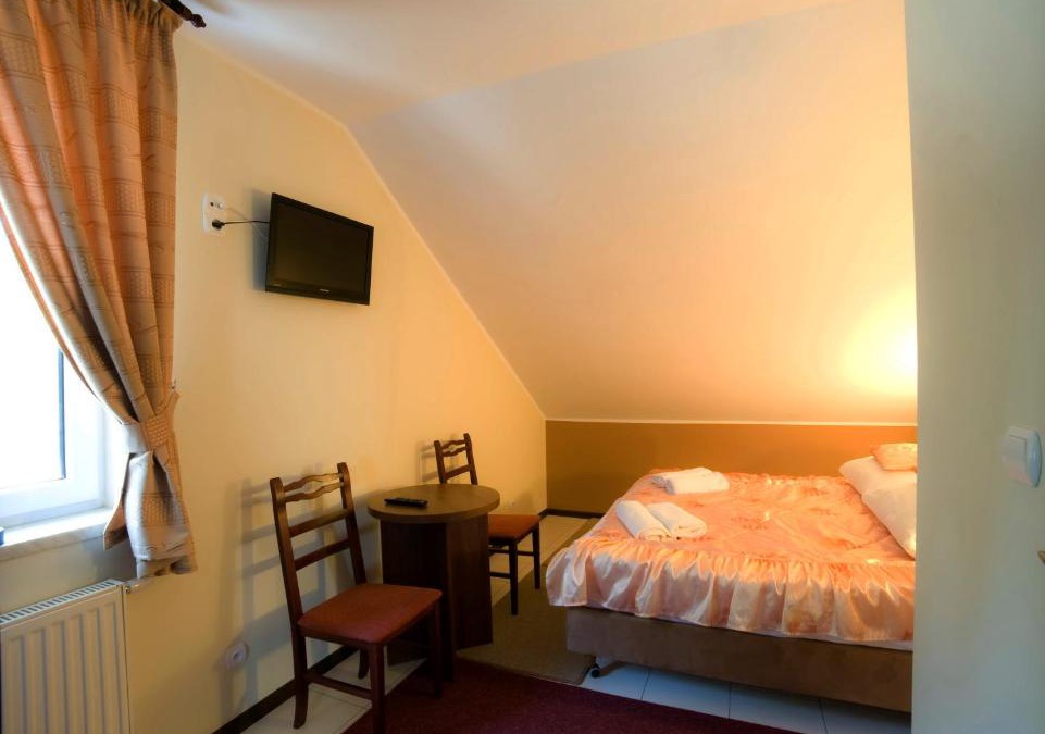 Ostrow Mazowiecka Hotel | Maciejowa Chata Stare Lubiejewo