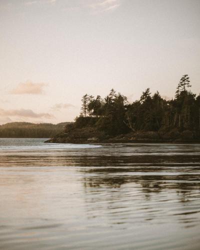 Tofino Resort | Mackenzie Beach Resort