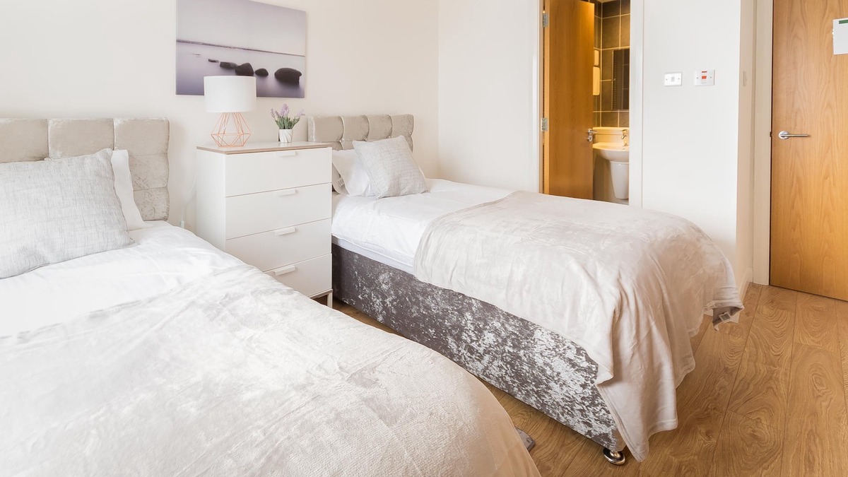 Westhill Apartment | Mackie Exclusive Residence 3 Bedroom Apartment