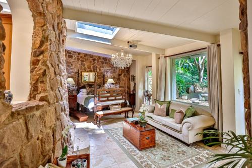 Kloof Apartment | MacLeod House Guest Cottage
