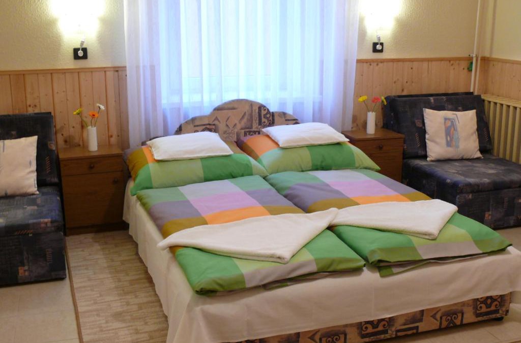 Kiskoroes Apartment | Madácsi Vendégház