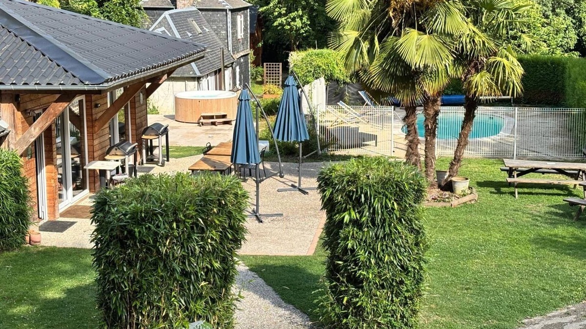 Piencourt House | Madame Bambou: 25 Beds with Swimming Pool, Spa, Reception Room, Games Room