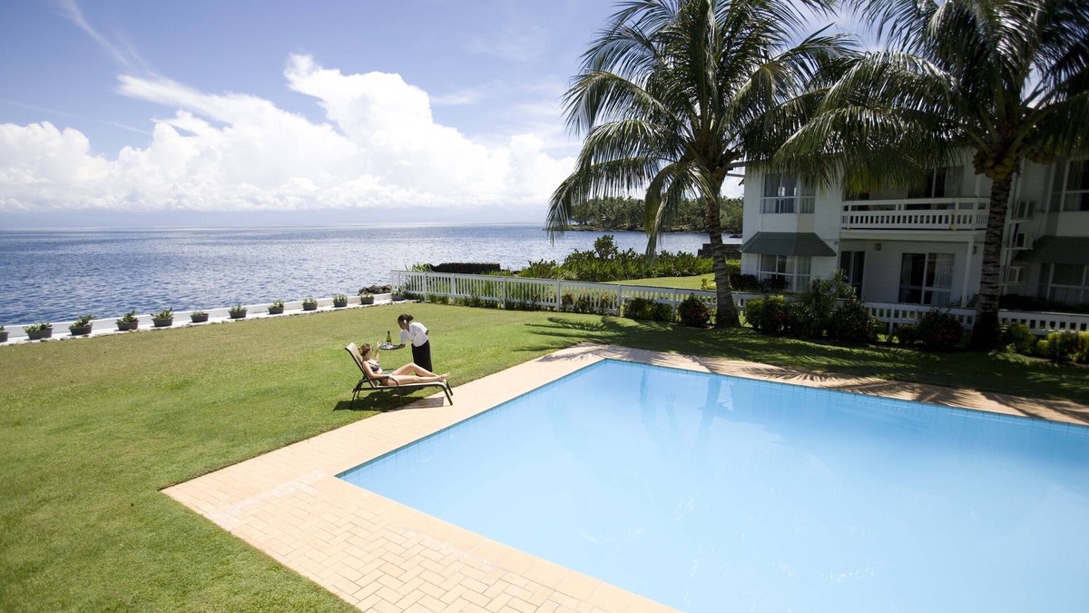Madang Hotel | Madang Lodge Hotel