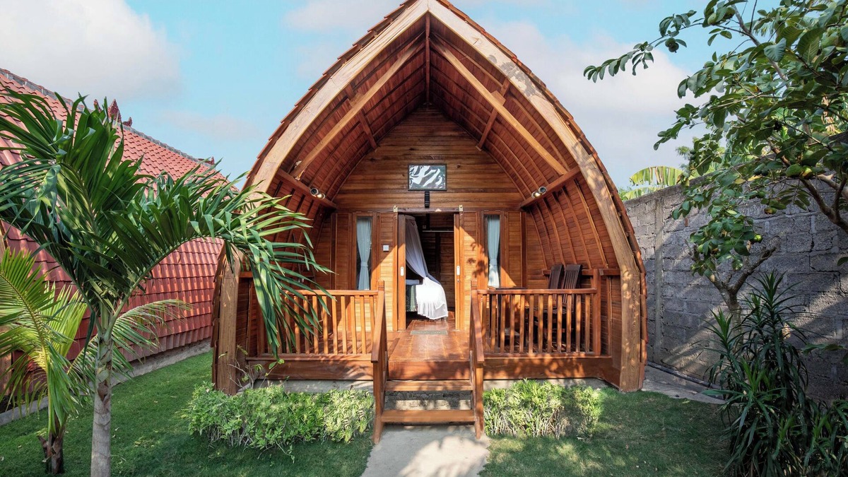 Pejarakan House | Made Taro Menjangan Homestay