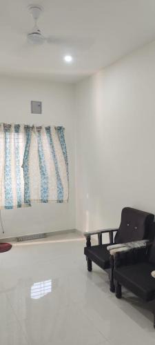 Rajpipla House | Madhav NATH Homestay