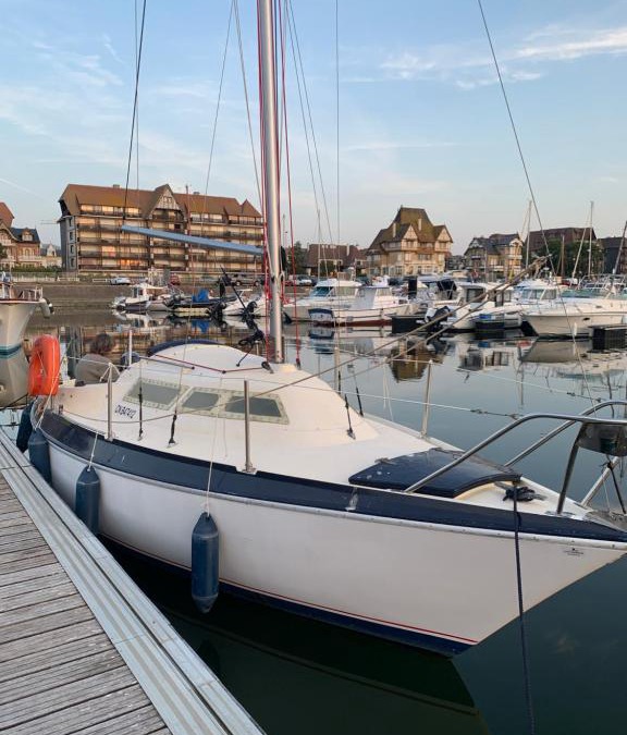 Deauville Boat Rental | Madi au fil de l'eau à Deauville