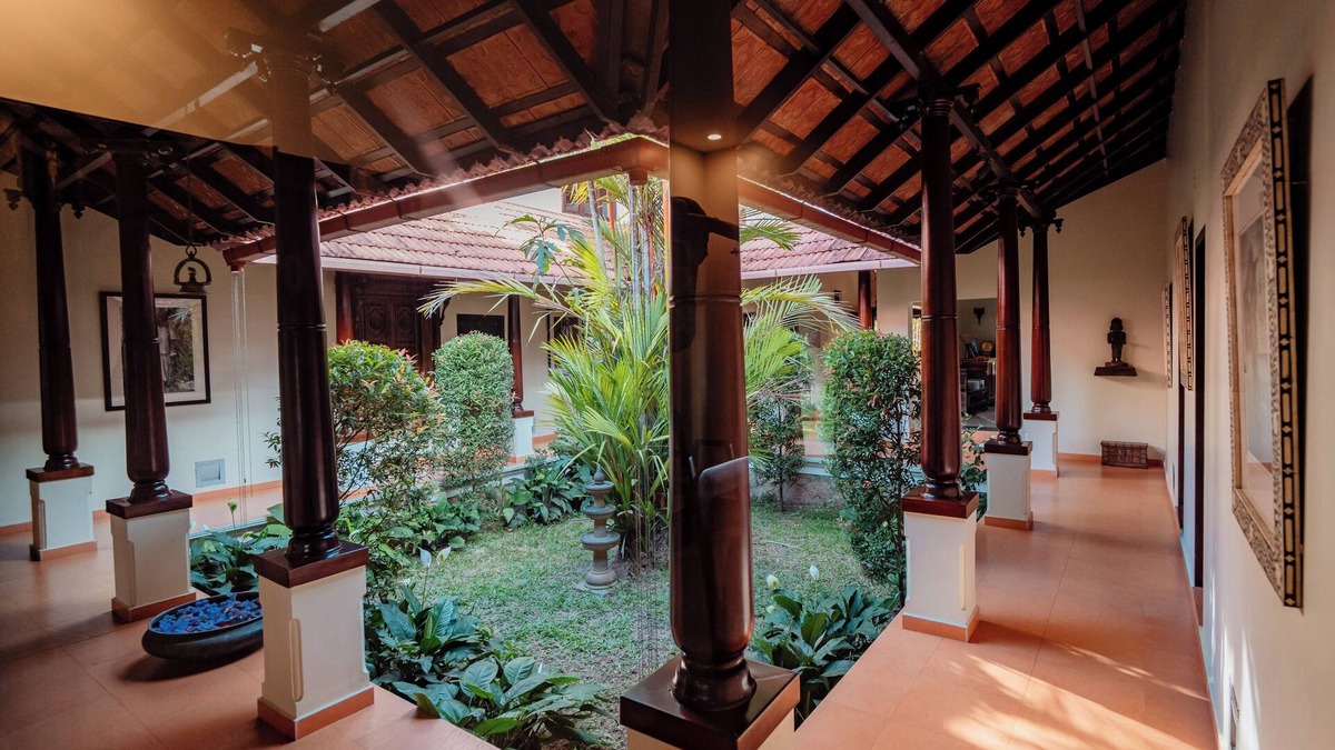 Puthenvelikara Villa | Madilina Heritage Villa