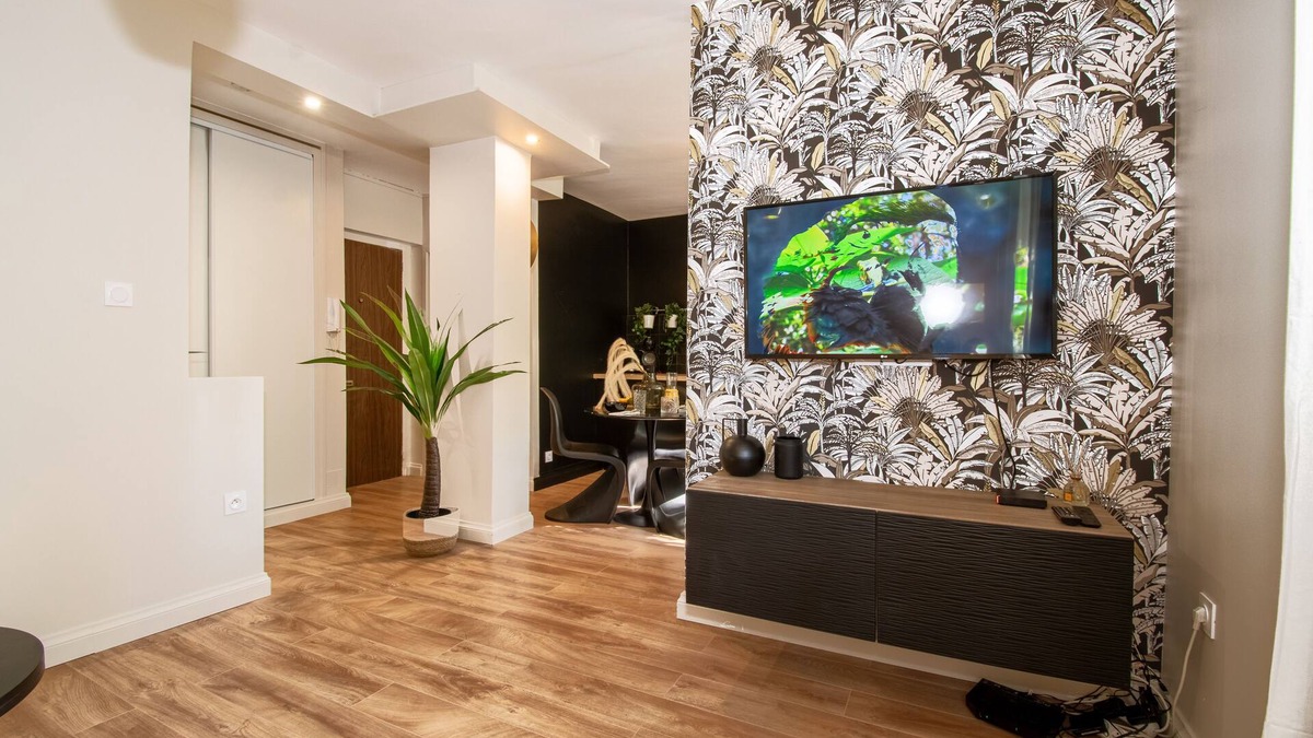 Leon Blum - Bon Coin Apartment | Madison Suite - Check in H24