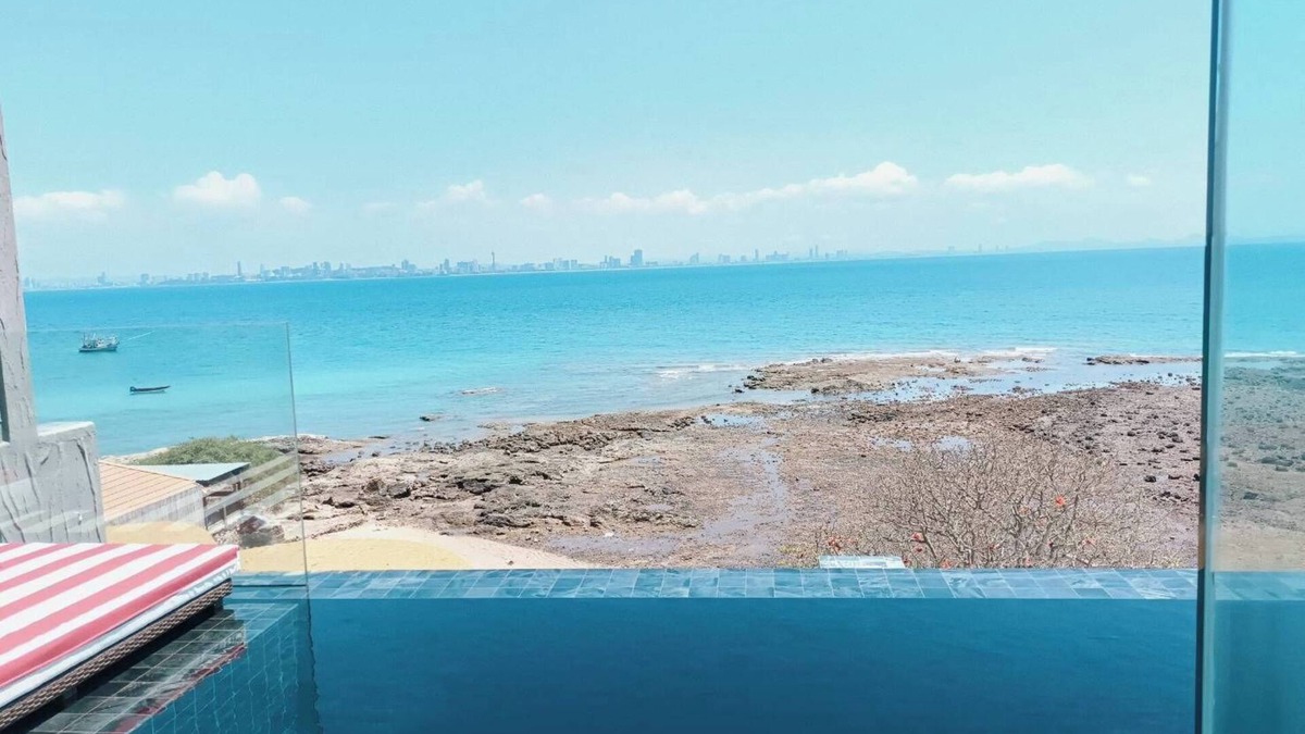 Koh Lan Villa | MADUSEA GRAND VILLA