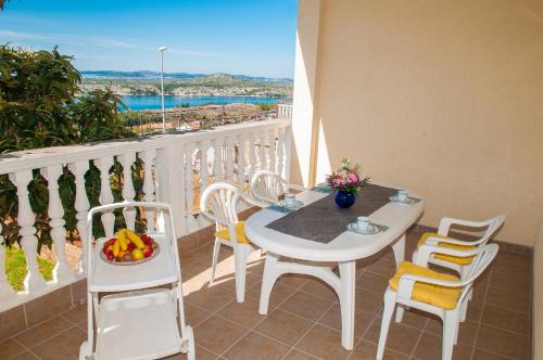 Meterize Apartment | Maestral Suites
