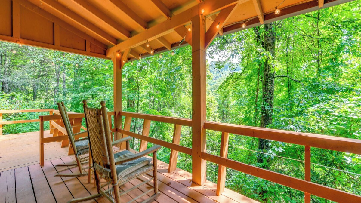 Waynesville House | Maggie Valley Townhome In Smoky Mountain Foothills
