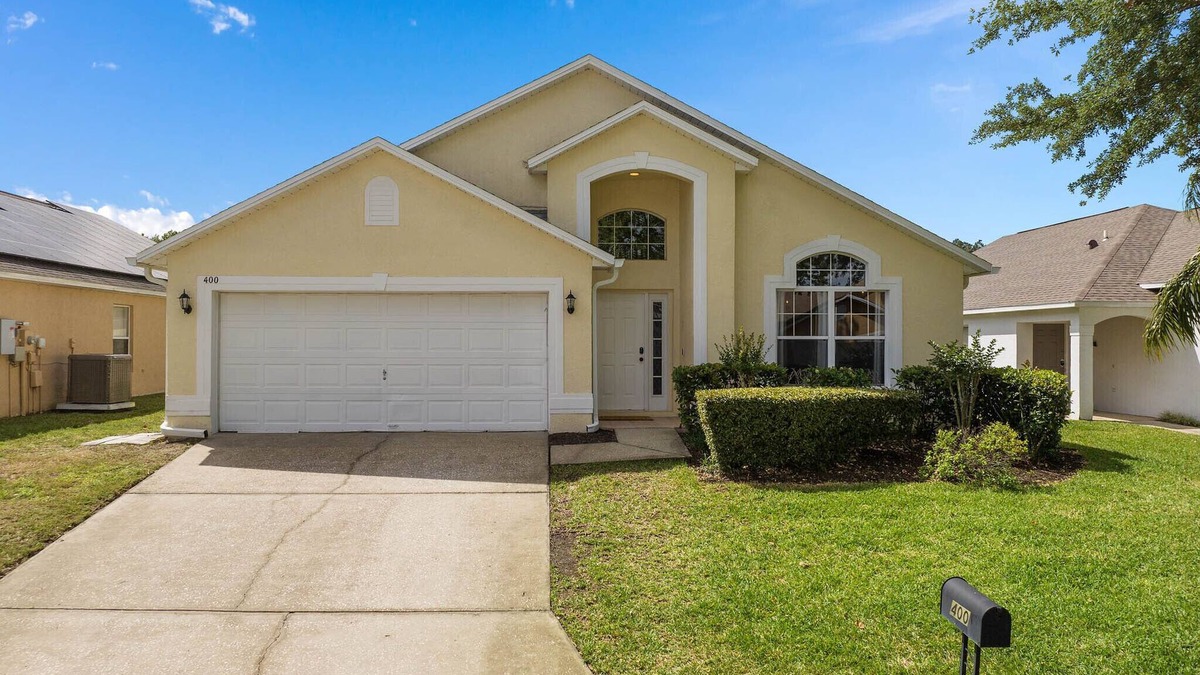 Westridge House | Magical Manor: Family-Friendly Home with Private Pool, Sleeps 10, 4 Bed, 3 Bath