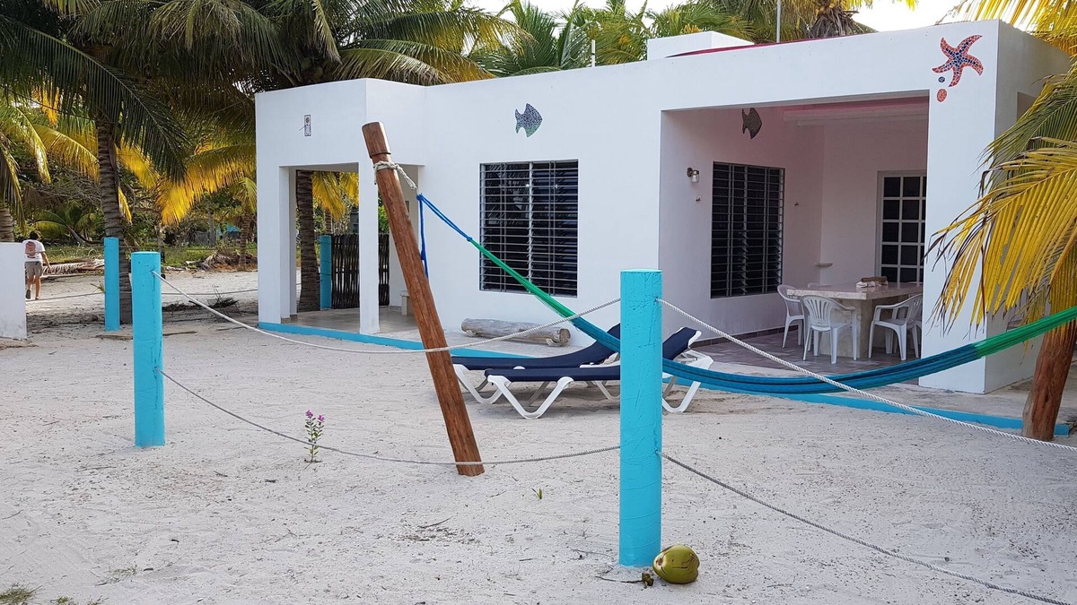San Crisanto House | Magical & peaceful fish house