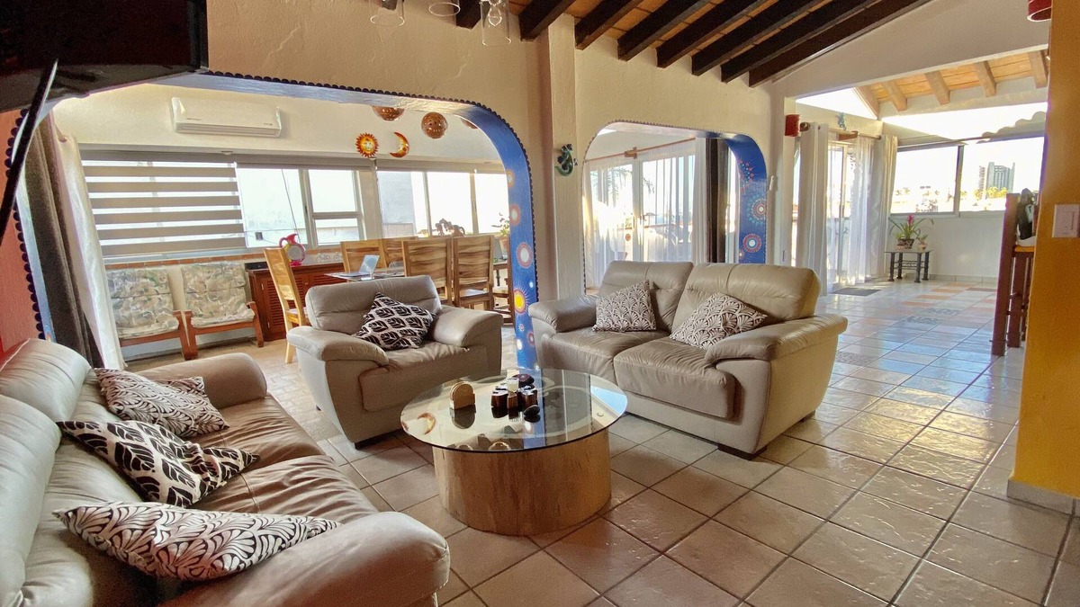 Colonia 5 de Diciembre Apartment | Magical Penthouse in the Historic Area of Puerto Vallarta near the beach
