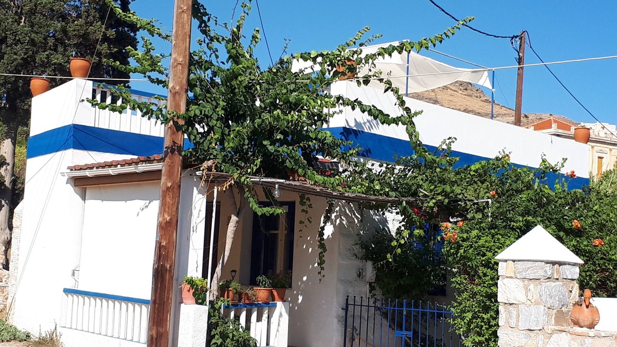 Posidonia House | MAGICAL SYROS-QUEEN OF THE CYCLADES - RELAX IN THE INTENSE BLUE-