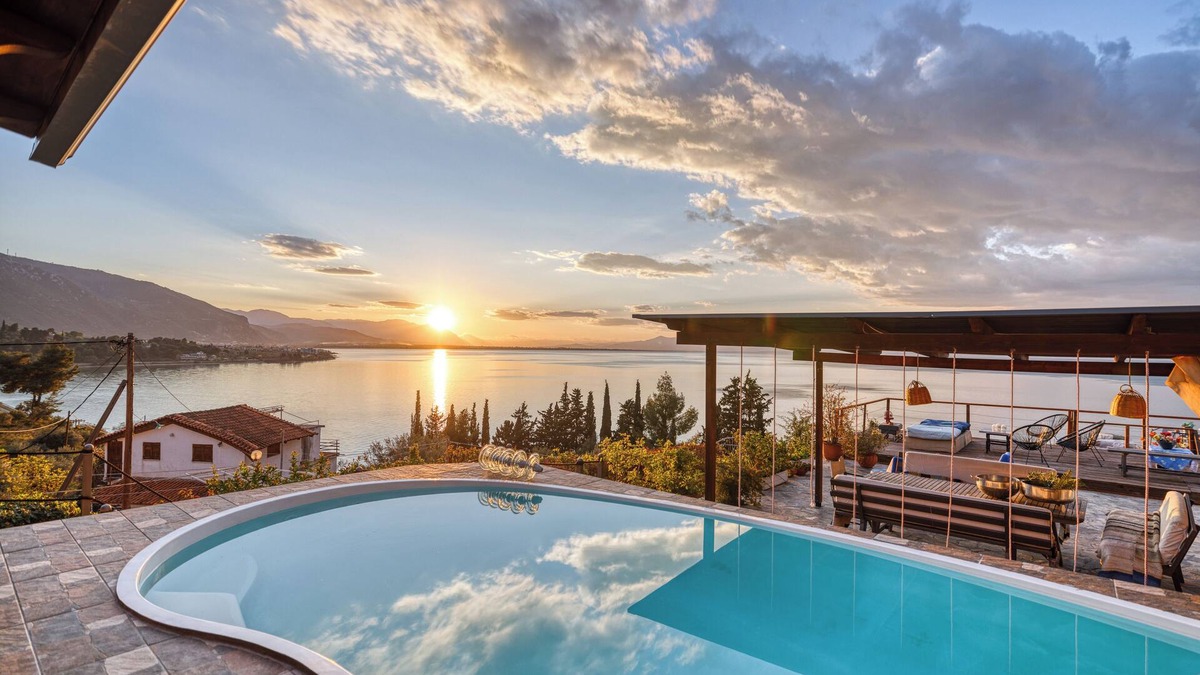 Kamena Vourla Villa | Magical View, Villa Asproneri, Kamena Vourla