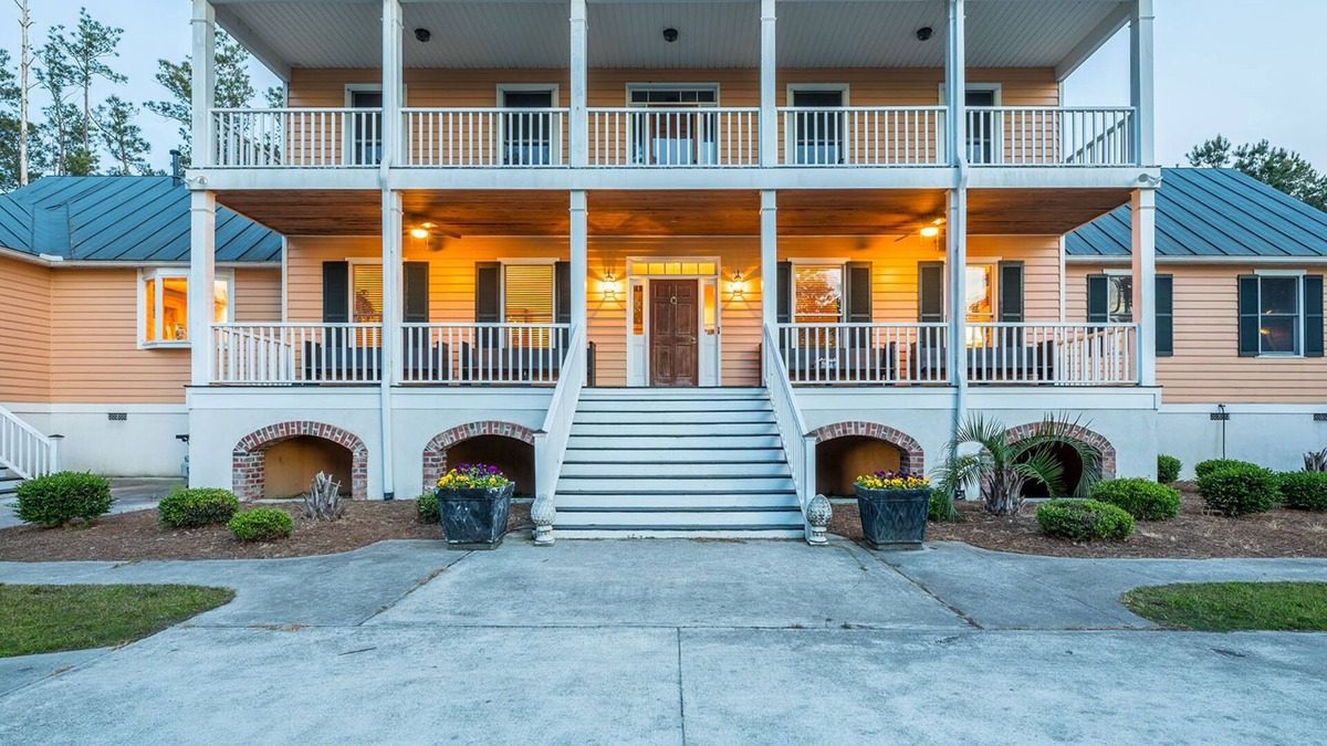 Beaufort House | Magnificent 15 Acre Estate on the Intracoastal Waterway