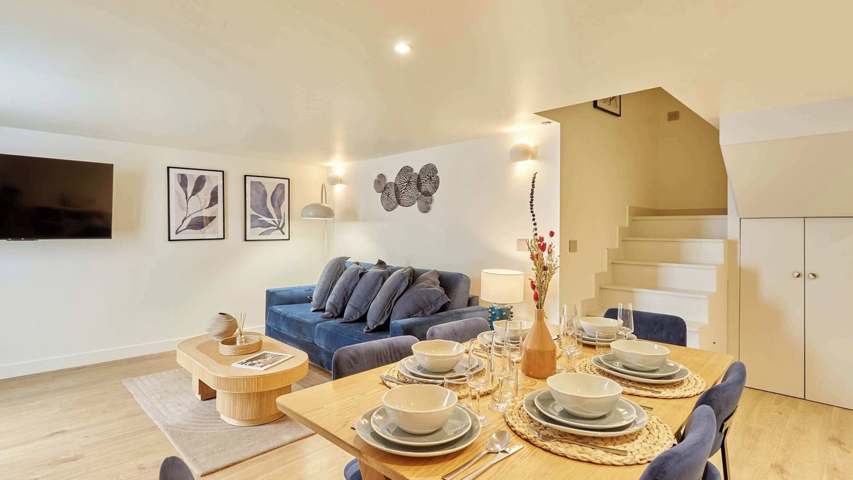 Quartier de la Roquette Apartment | Magnificent AC duplex Bastille Le Marais