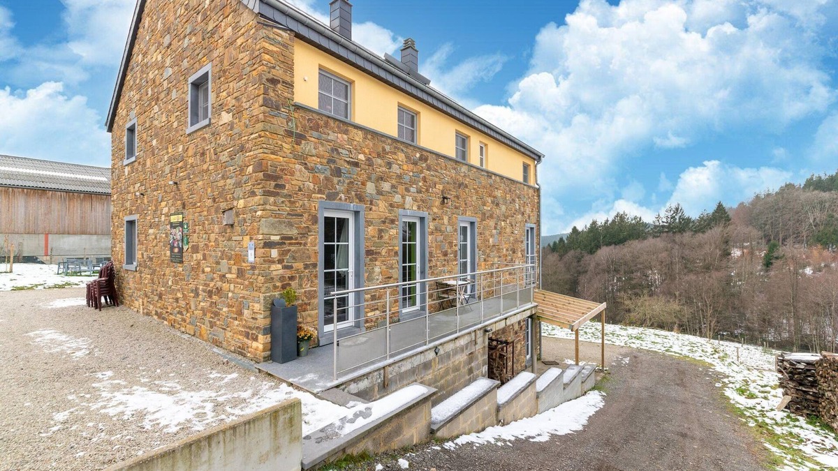Trois-Ponts House | Magnificent accommodation for 15 people