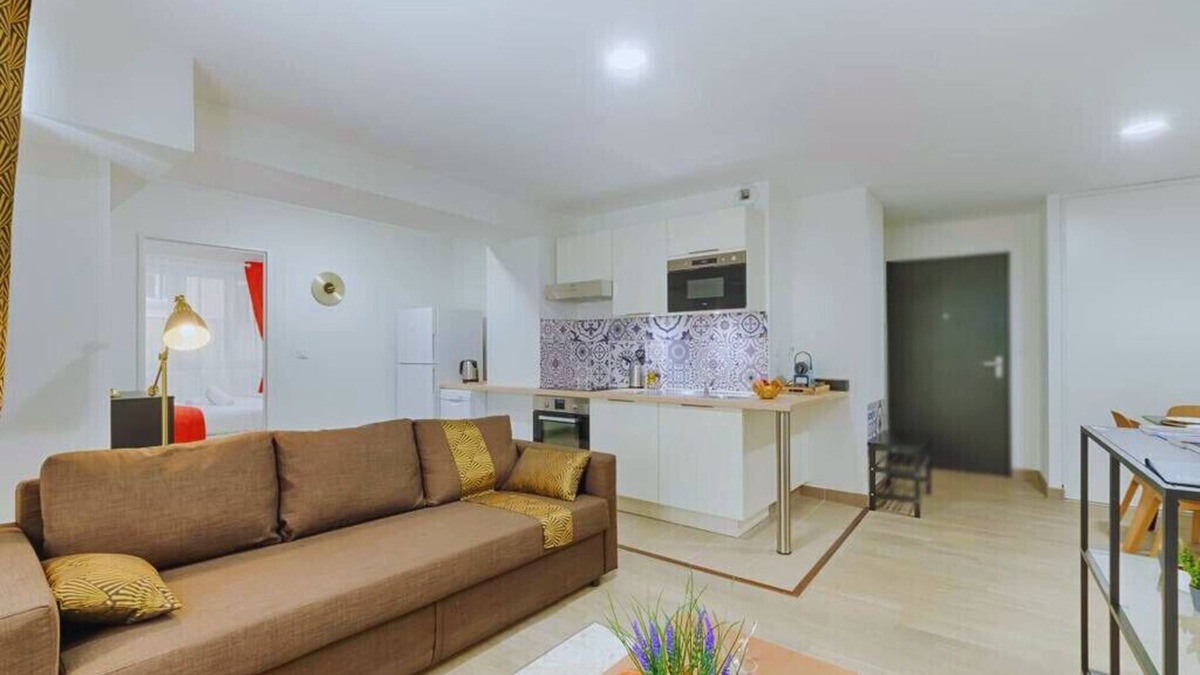 Les Grands Carmes Condo | Magnificent apartment in the Old Port of Marseille