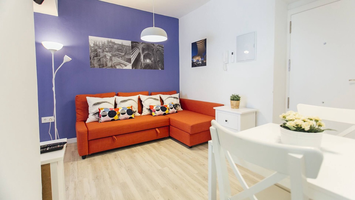Doctor Barraquer-Grupo Renfe-Policlinico Apartment | Magnificent Apartment in La Alameda Sevilla-Centro