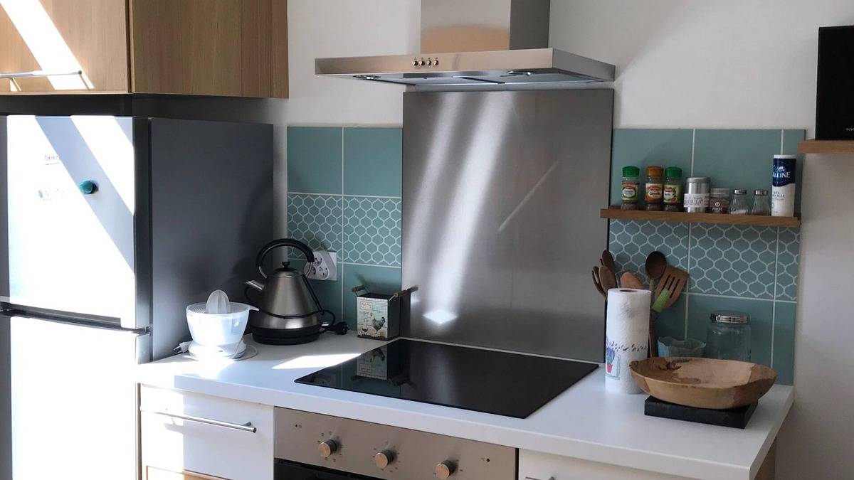 Saint-Serge Apartment | Magnificent apartment in the center of Angers with small garden