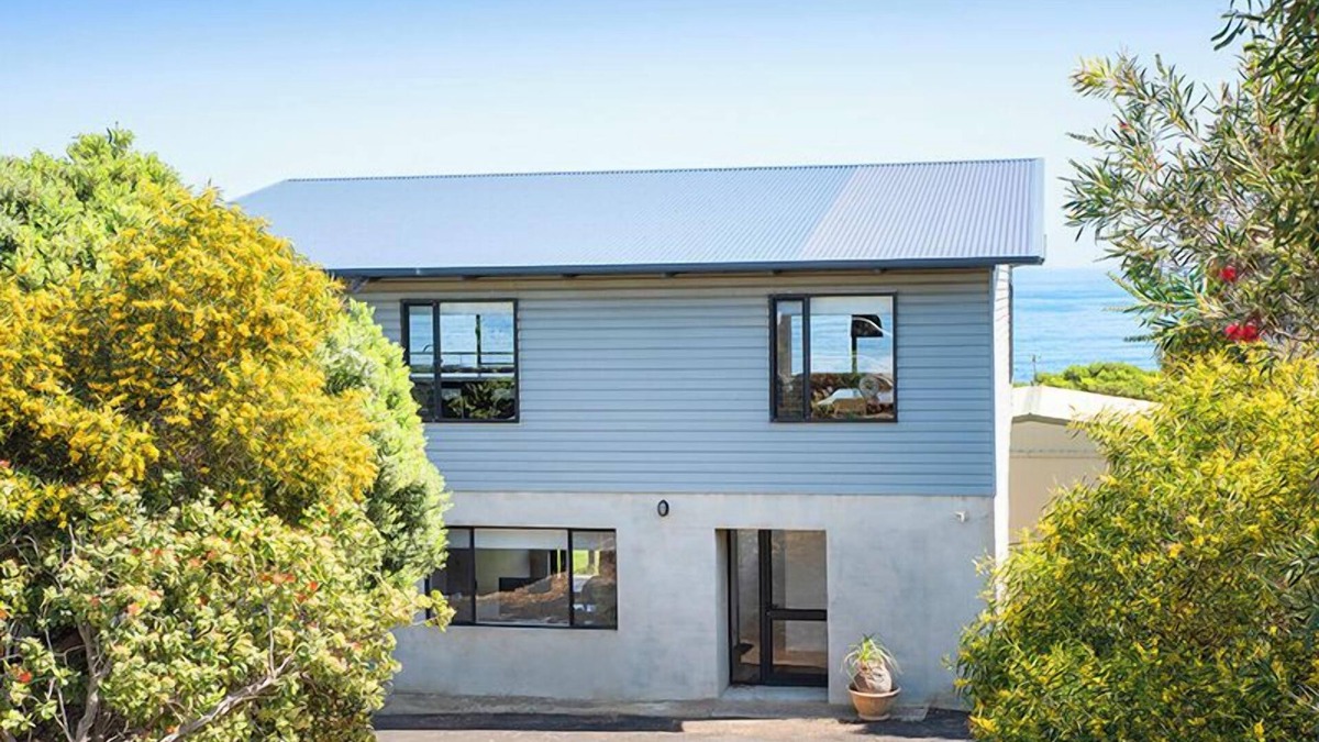 Gracetown House | Magnificent Bay and Ocean Views, Gracetown