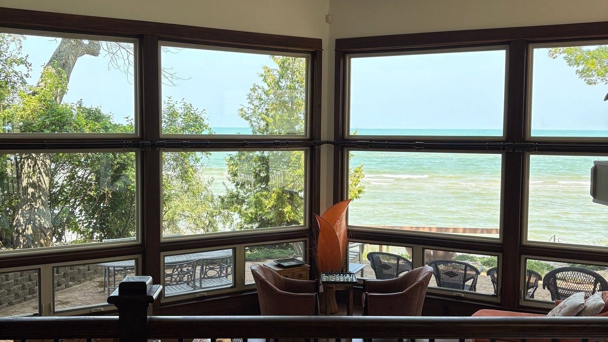 Pigeon Cottage | Magnificent Beach House on Sand Point, Caseville, Michigan