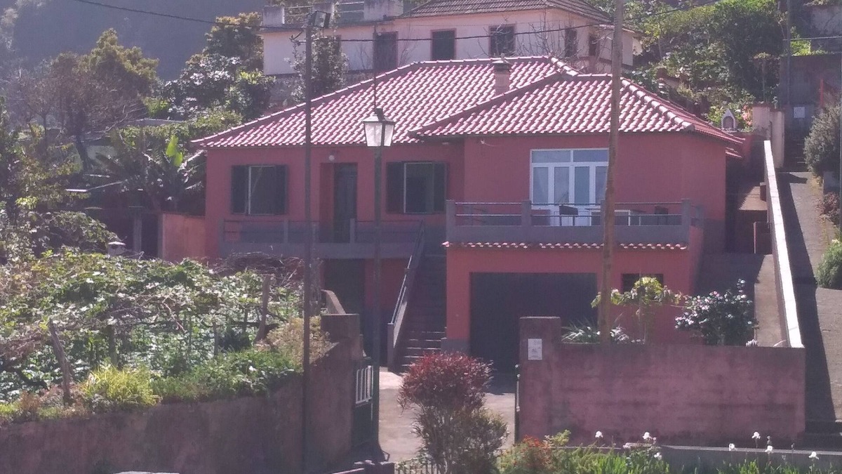 Arco de Sao Jorge House | Magnificent house to enjoy the north of the island of Madeira.