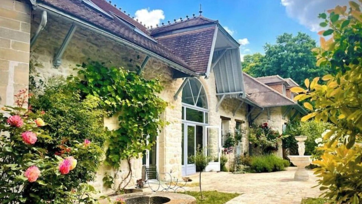 Nointel House | Magnificent house in the Nointel estate