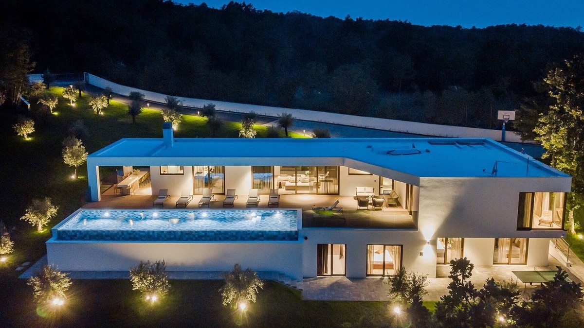 Boljevici Villa | Magnificent Istria Villa | Villa Green Oasis | 4 Bedrooms | Spacious Sun.