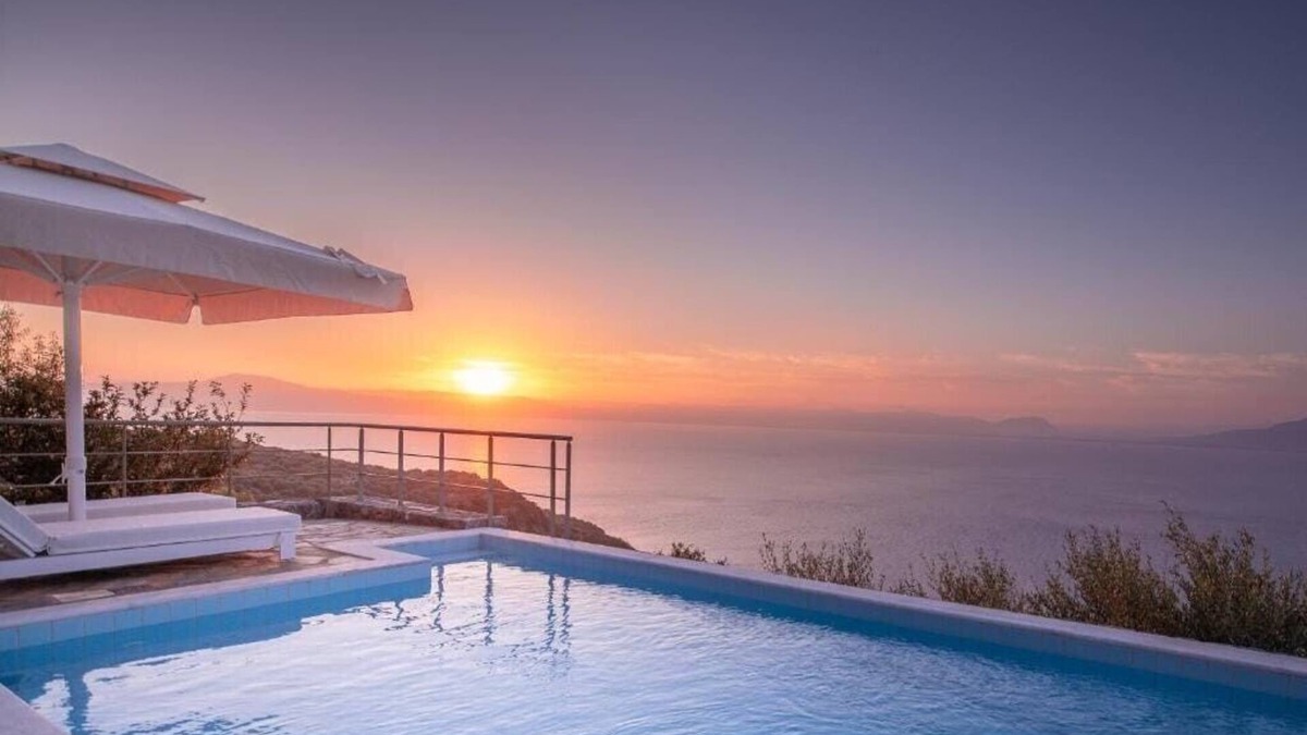 Kitries Villa | Magnificent Messinia Resort Villa | Diamond Private Pool Villa | Beautiful Sea Views | West Mani