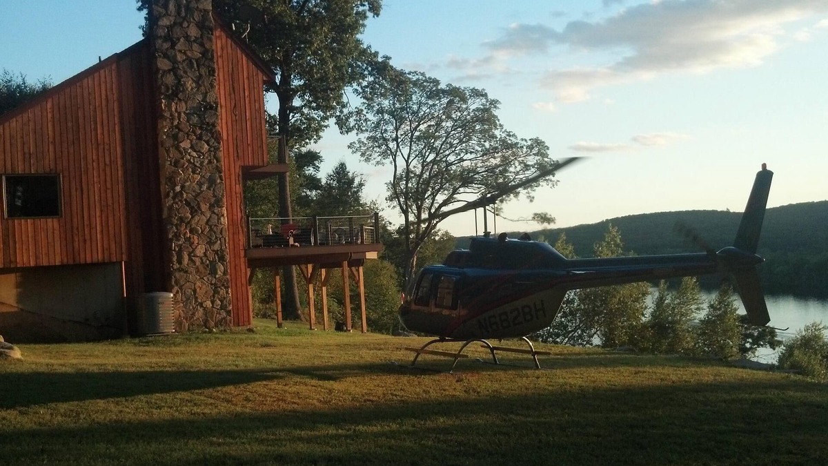 Middle Haddam House | Magnificent Riverfront home, completely private. BOOK 7 NIGHTS GET 10% OFF