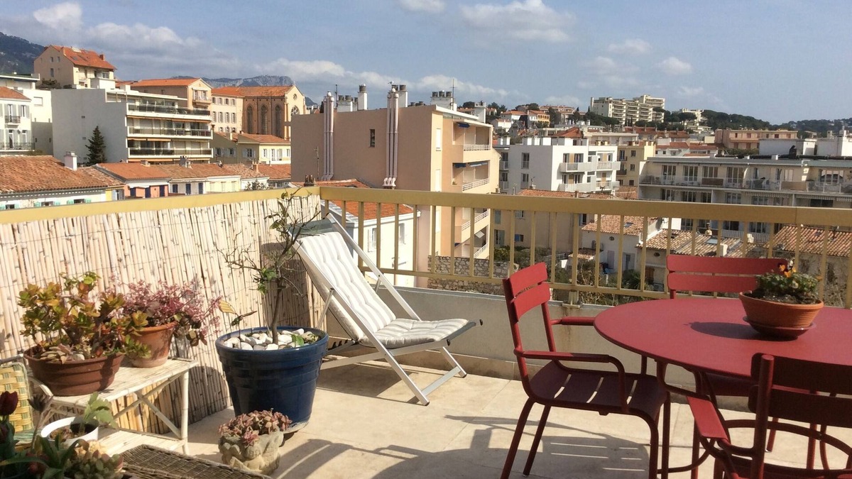 Le Mourillon Apartment | Magnificent sea view apartment