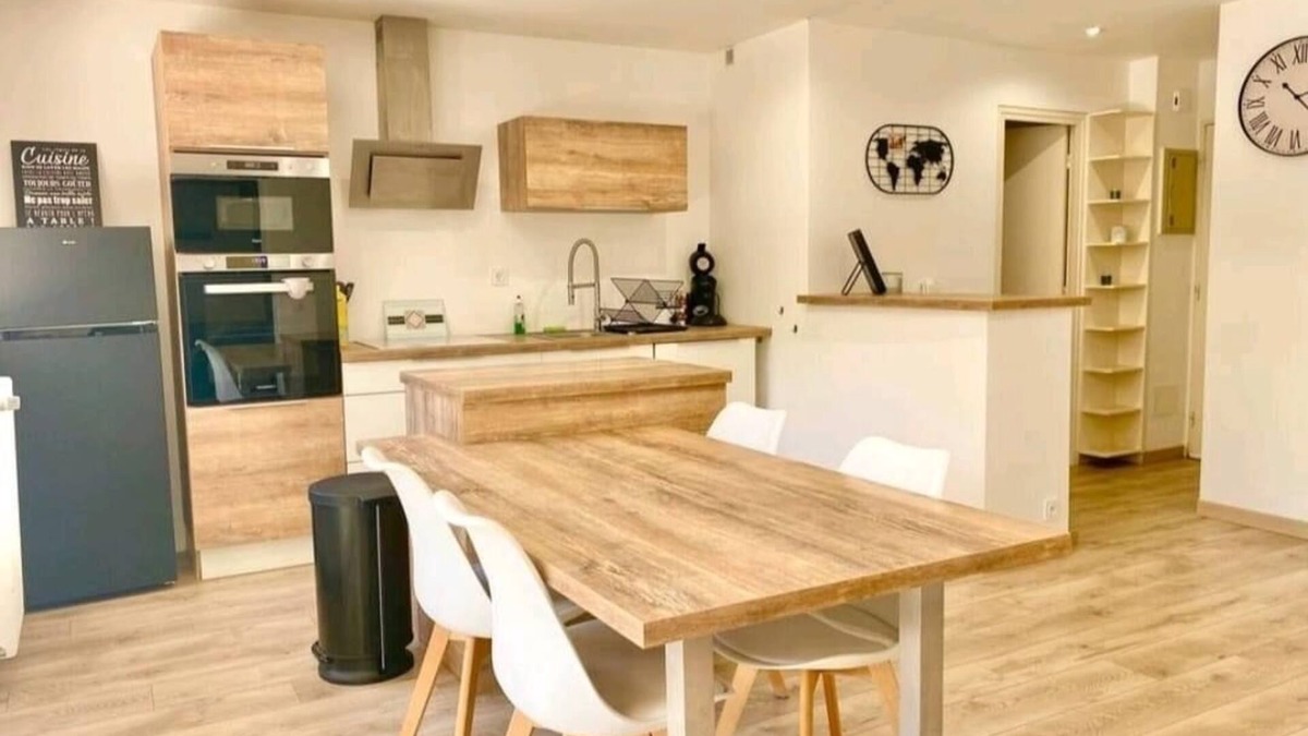 La Gare Apartment | Magnificent T2 with garden - sleeps 4