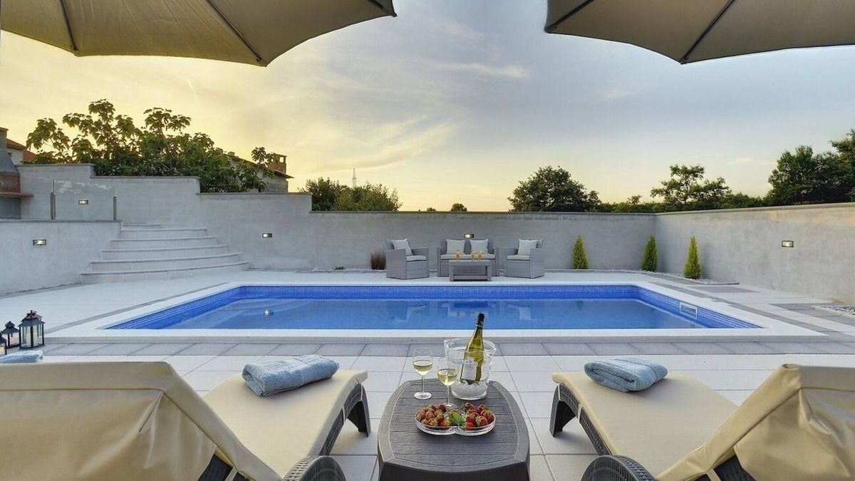 Divsici House | Magnificent villa with private pool, outdoor kitchen with barbecue