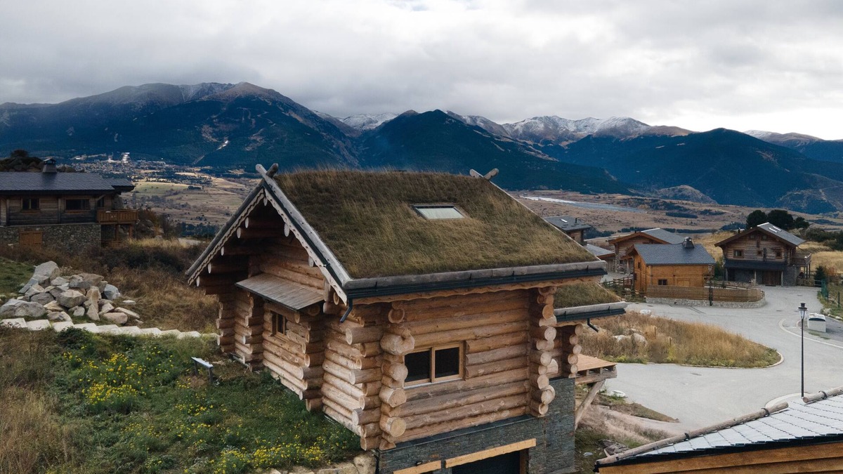 Font-Romeu-Odeillo-Via Ski Chalet | Magnifique Chalet en Rondins Neuf à Deux pas du Centre de Font Romeu