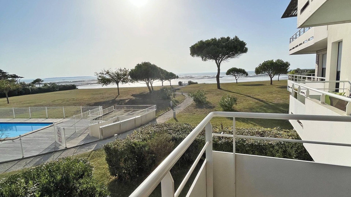 Quartier des Boucholeurs Apartment | Magnifique Appartement vue Îles et Océan -seaside-