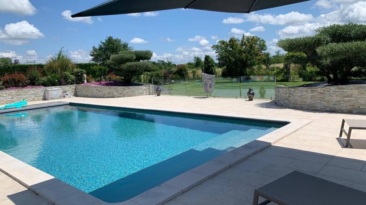 Montauban House | Magnifique Maison Avec Piscine et son Terrain de 3000 m2