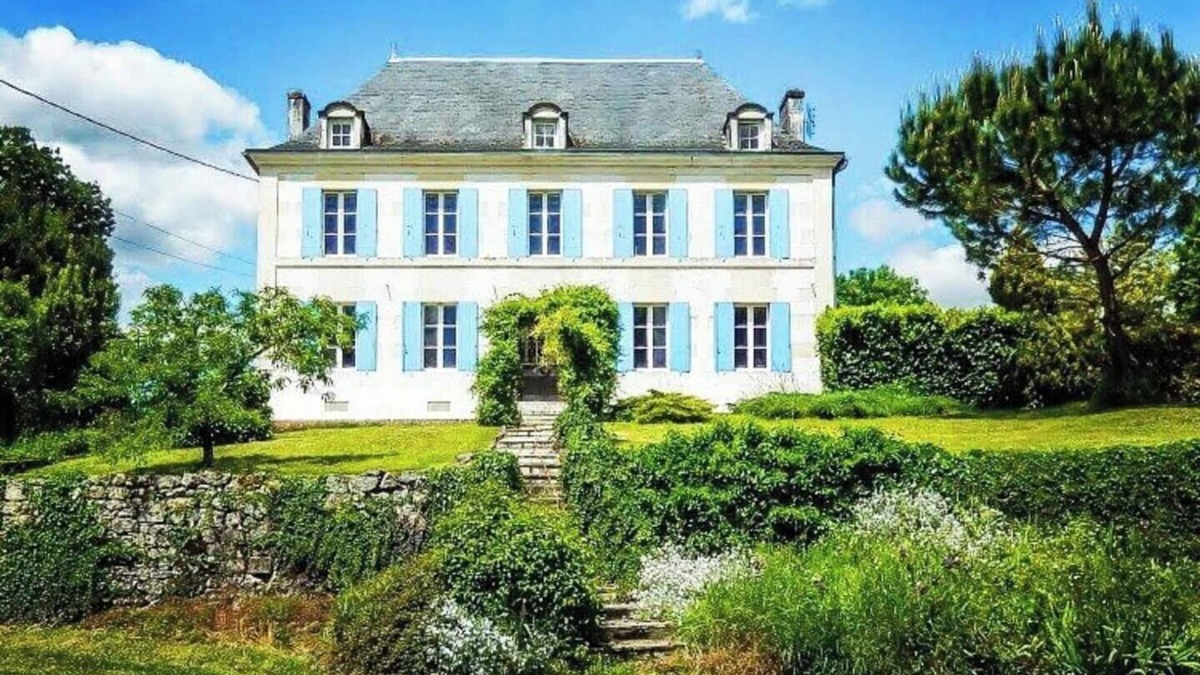Saint-Sulpice-d'Arnoult House | Magnifique manoir, quatre chambres, avec piscine