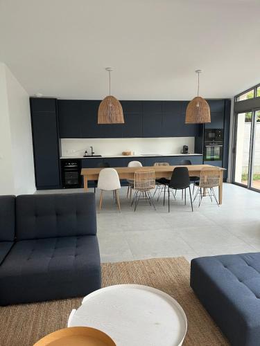 La Celle-sous-Gouzon House | Magnifique villa à deux pas de la plage