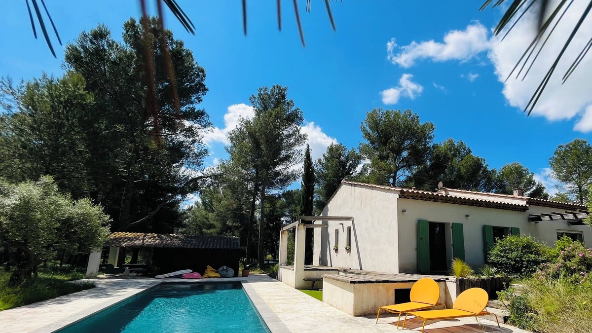 Rousset Villa | Magnifique Villa Avec Grande Piscine, vue Sainte Victoire