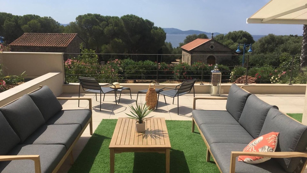 Porto Pollo Apartment | Magnifique VUE MER : Appartement T4 DE Standing A Louer A Porto Pollo!