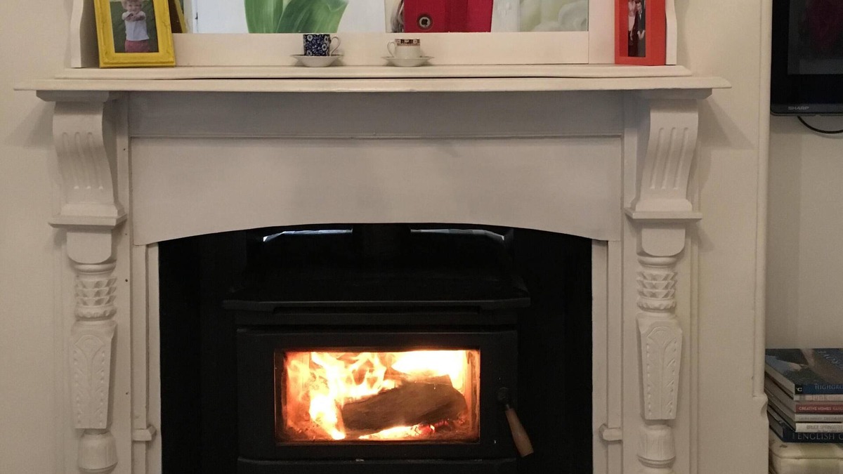 East Tamworth Cottage | Magnolia B&B 2 Bedrooms 2 bathrooms