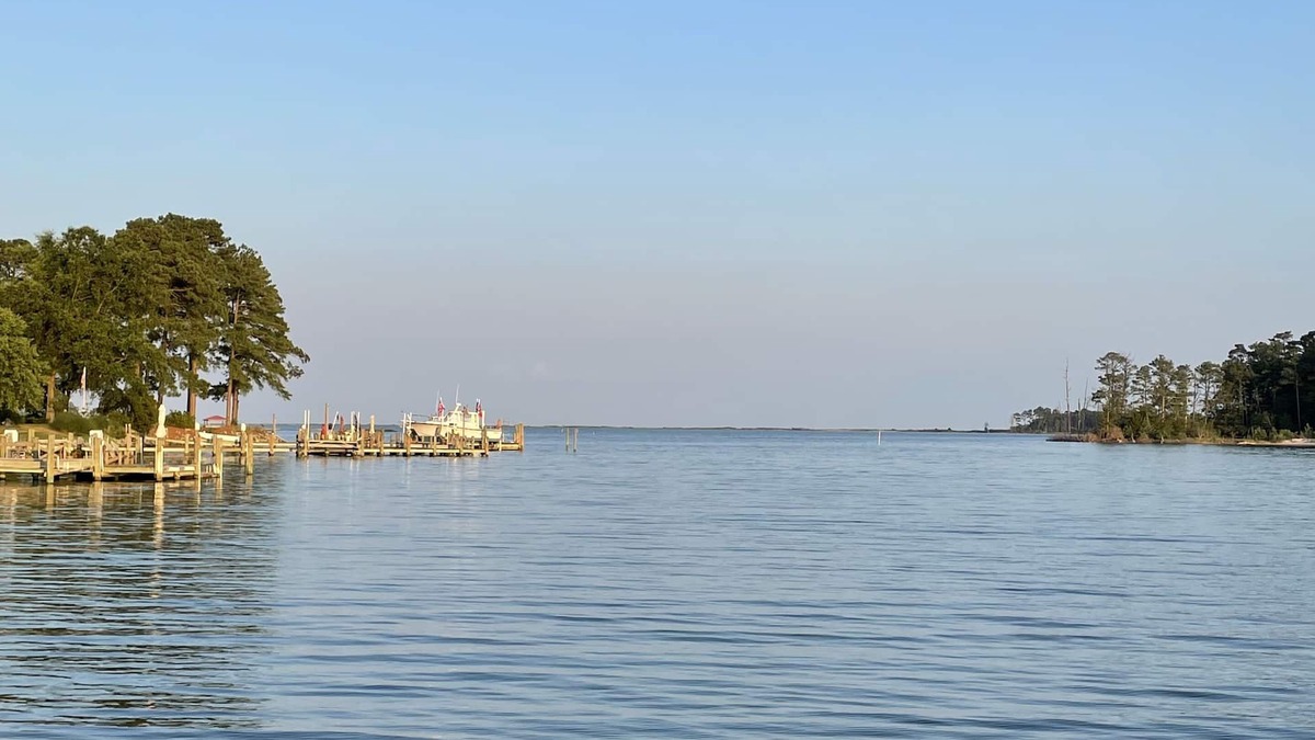Wicomico Church House | Magnolia Cottage a beautiful waterfront getaway