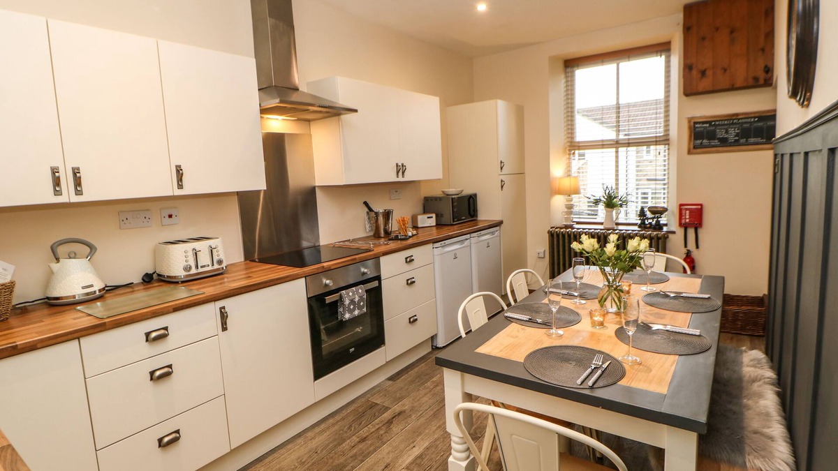 Richmond Cottage | Magnolia Cottage