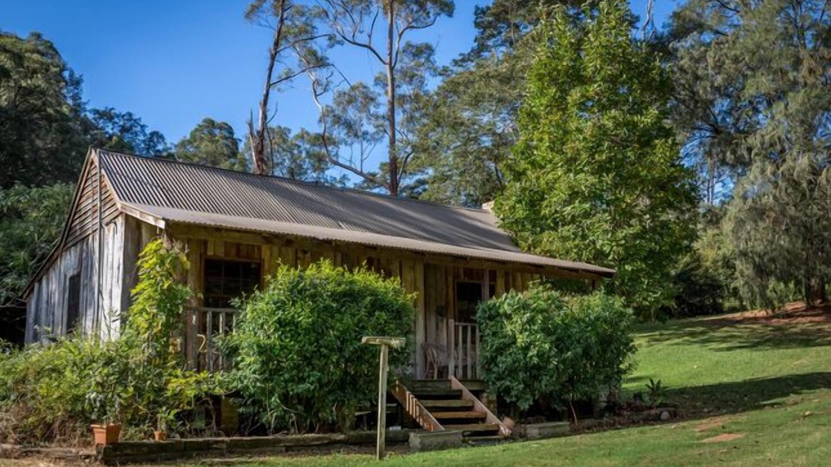 Grose Vale Cabin | Magnolia Cottage @ Hidden Valley Retreat Cottages