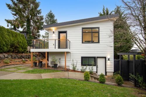 Magnolia House | Magnolia Cottage