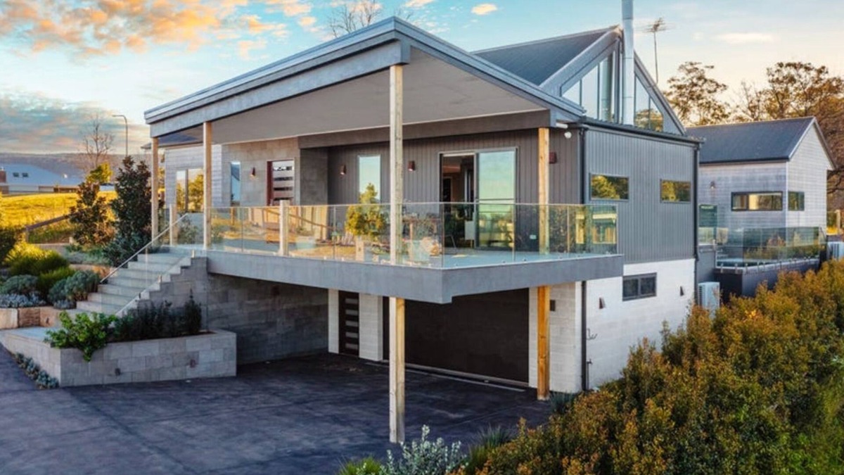 Kurrajong House | Magnolia House- Kurrajong